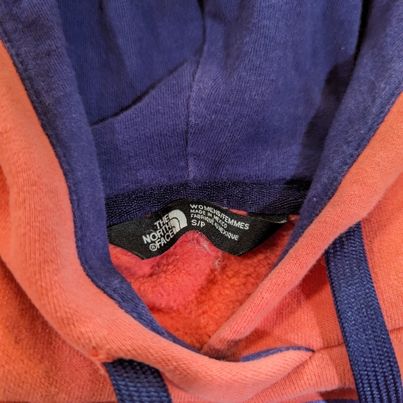The North Face Women's Hoodie Small READ - Picture 3 of 4